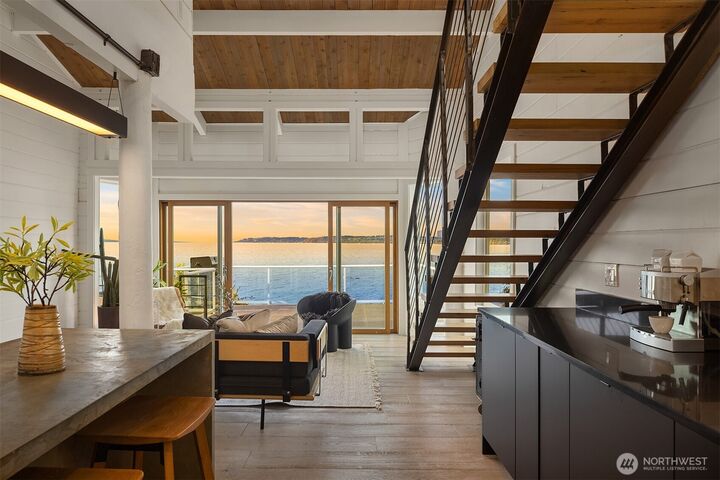 Property Photo: 306 SW 292nd Street WA 98023