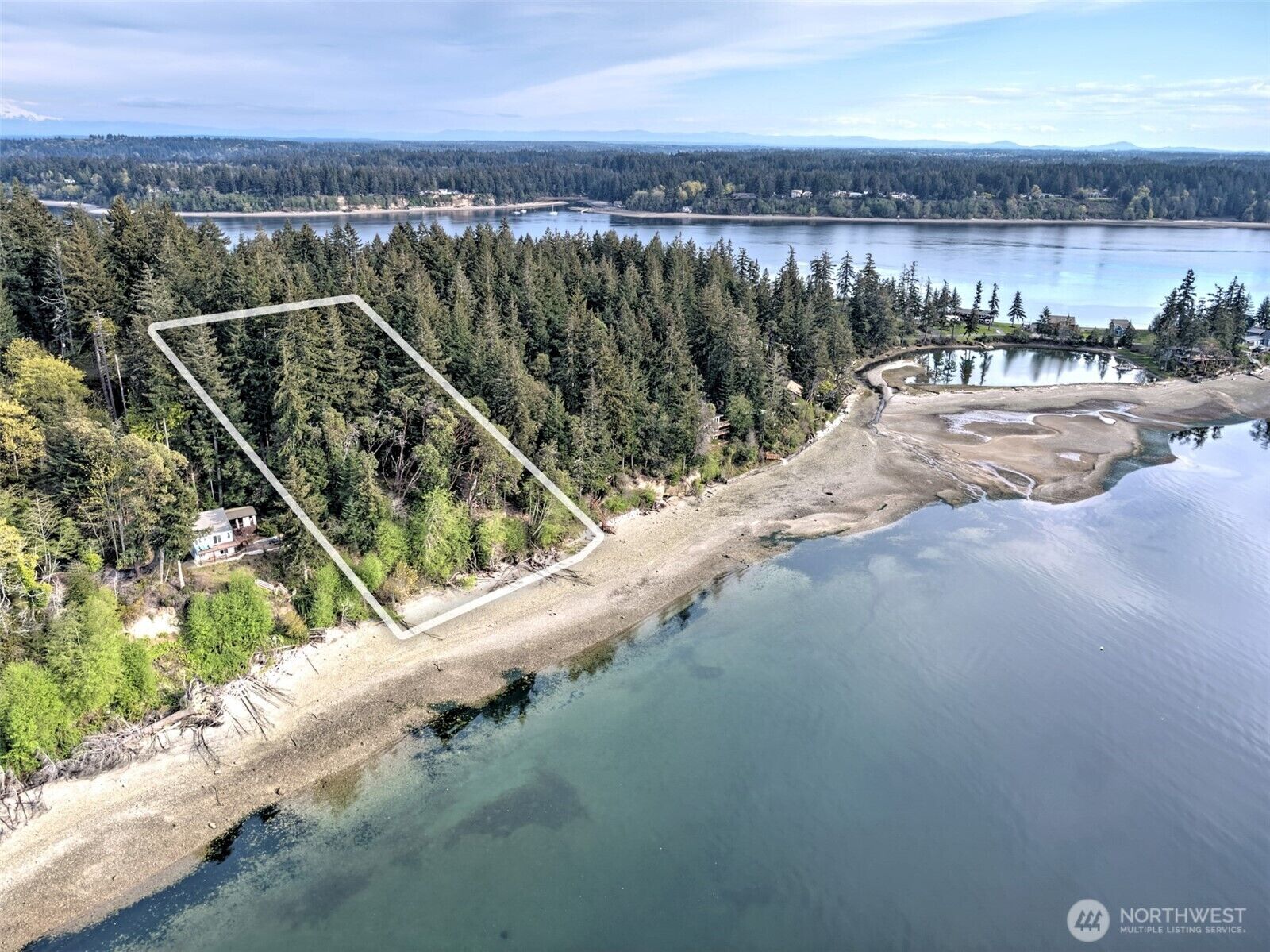 Property Photo:  101 E Peale Drive  WA 98584 