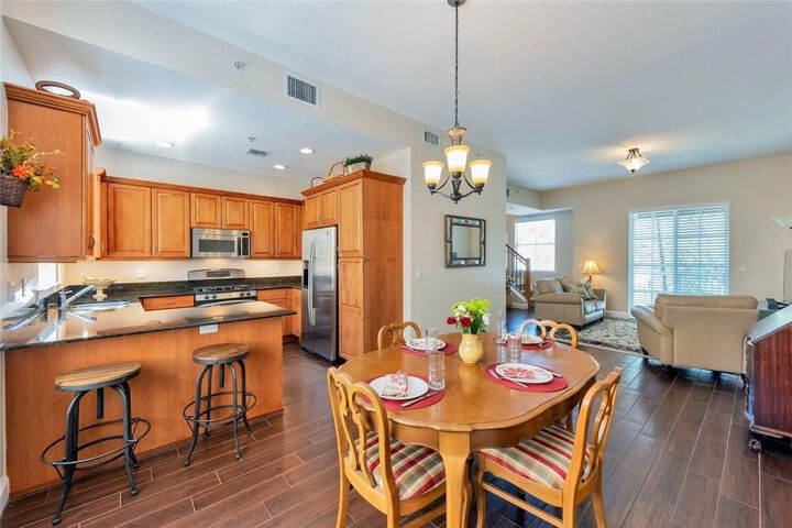 Property Photo:  538 NE 7th Avenue 1  FL 33301 