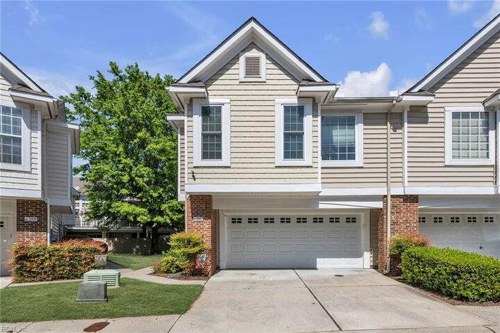 Property Photo:  3007 Bay Shore Ln  VA 23435 