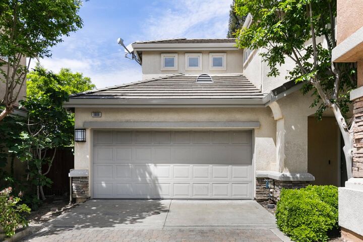 Property Photo:  1986 Wayne Circle  CA 95131 