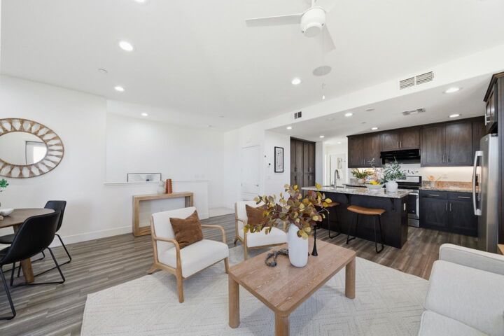 Property Photo:  4023 Clydesdale Common  CA 94555 