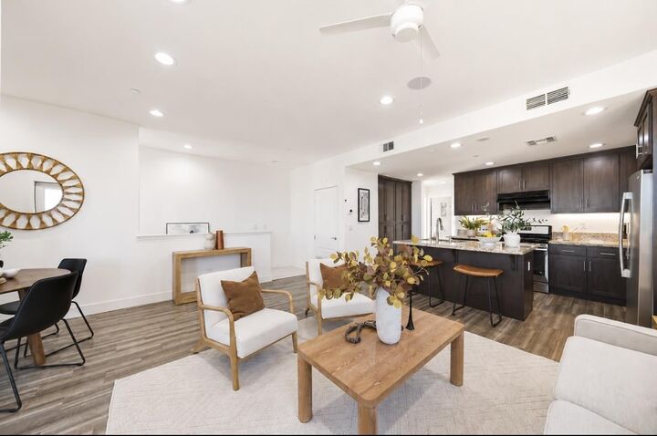 Property Photo:  4023 Clydesdale Common  CA 94555 
