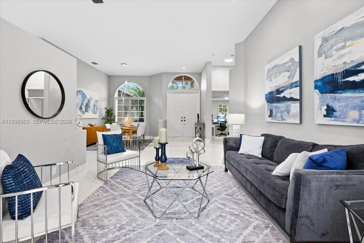 Property Photo:  1356 Ginger Cir  FL 33326 