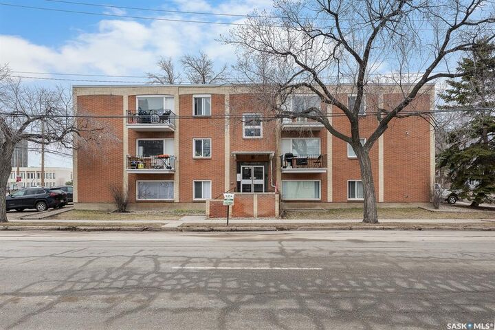 2320 13th Avenue 9 — photo 1
