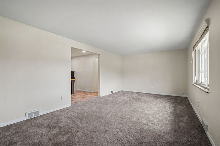 Property Photo:  87 Cedar Ave  PA 15202 