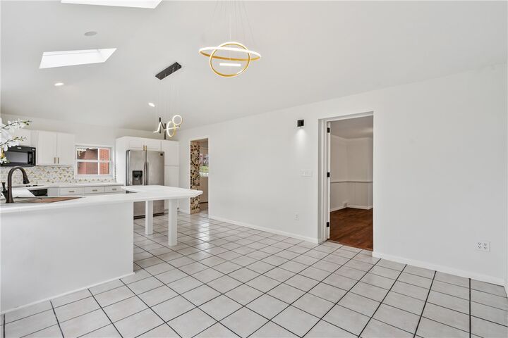 Property Photo:  1017 McCoy Rd  PA 15136 