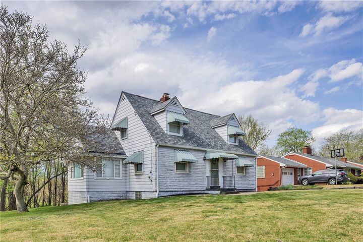 Property Photo:  103 Hoover Blvd  PA 15001 