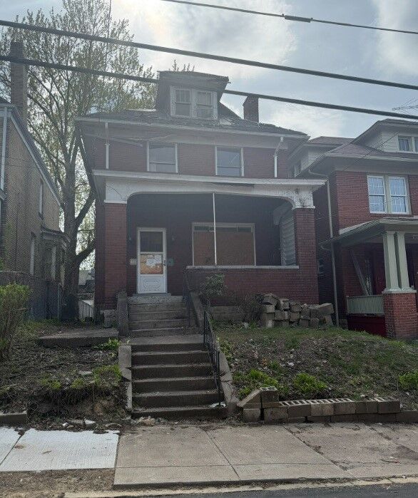 Property Photo:  3137 Landis St  PA 15204 
