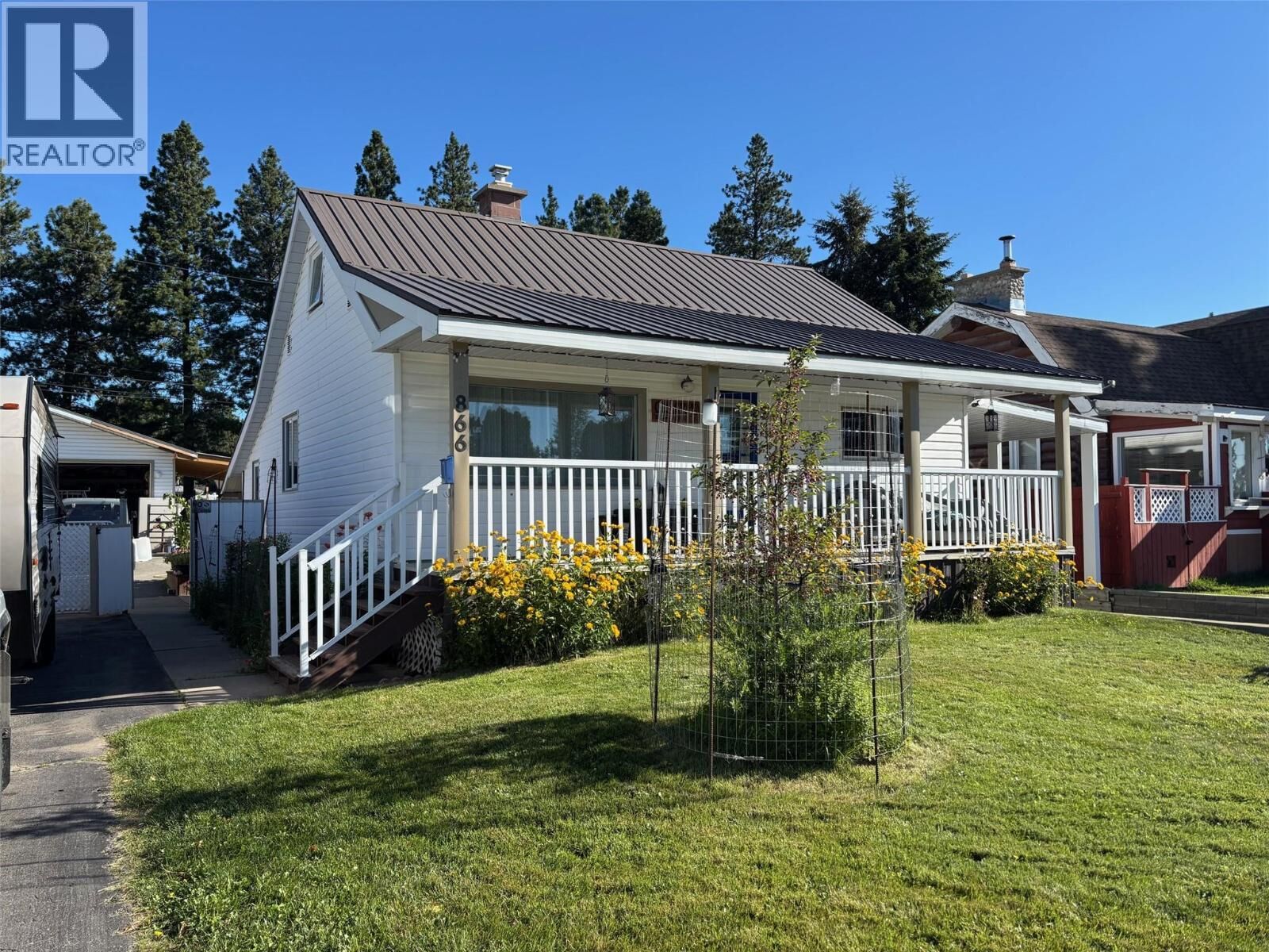 Property Photo: 866 305th Street Street BC V1A 3H8