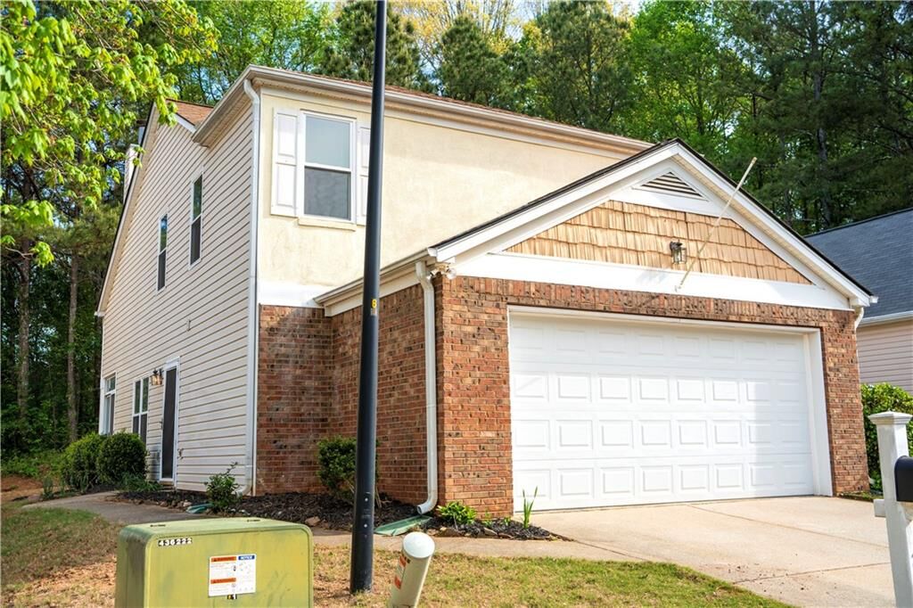 Property Photo: 3440 Maple Valley Drive GA 30040
