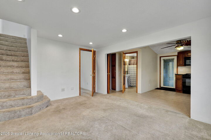 Property Photo:  554 N Meridian Road  MI 48637 