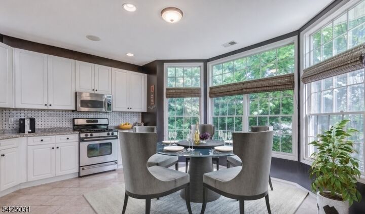 Property Photo:  325 Edmonton Ct  NJ 07039 