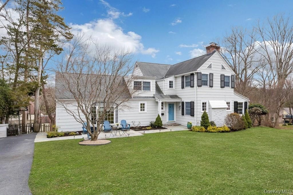 Property Photo:  4 Greyrock Terrace  NY 10533 