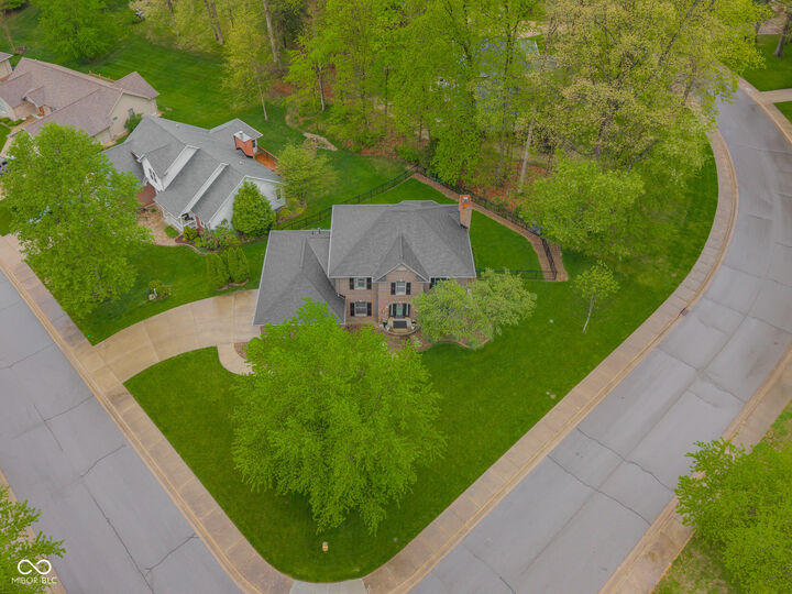 Property Photo:  6075 Chinkapin Drive  IN 47201 