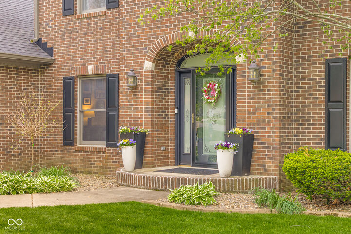 Property Photo:  6075 Chinkapin Drive  IN 47201 