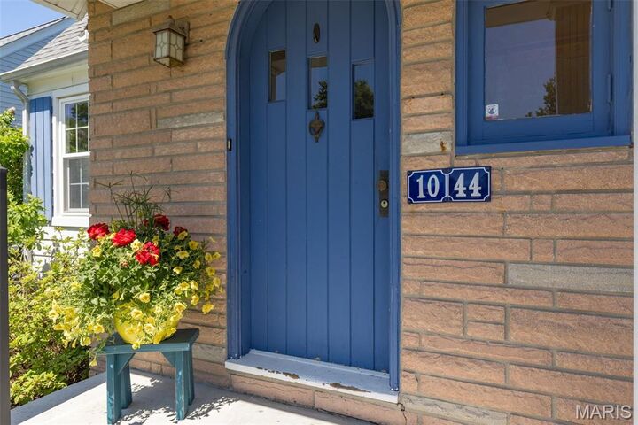 Property Photo:  1044 Tompkins Street  MO 63301 