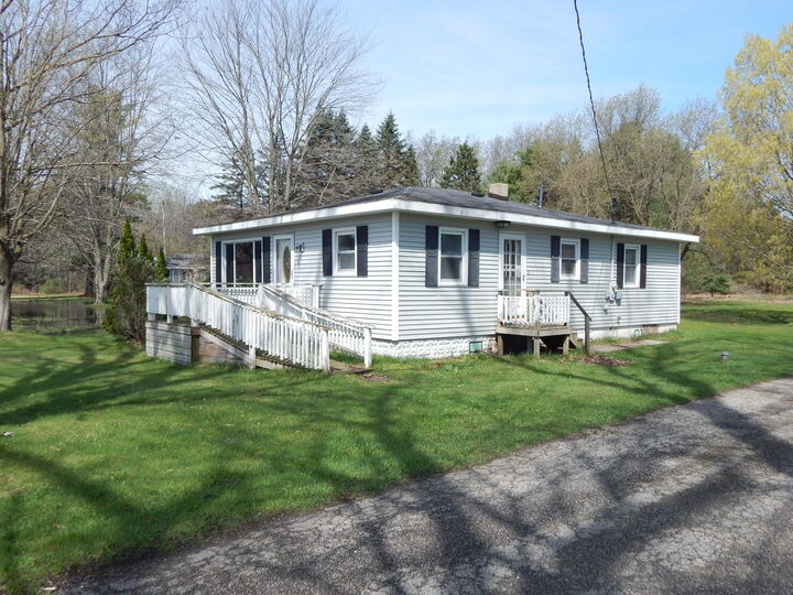 Property Photo:  11392 E Apple Avenue  MI 49451 