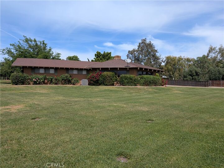 Property Photo: 4240 Los Olivos Rd CA 95340