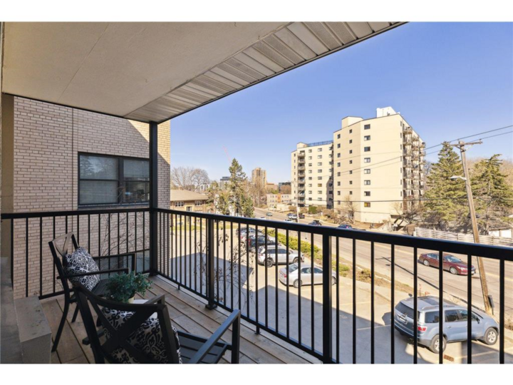 Property Photo:  3150 Excelsior Boulevard 313  MN 55416 