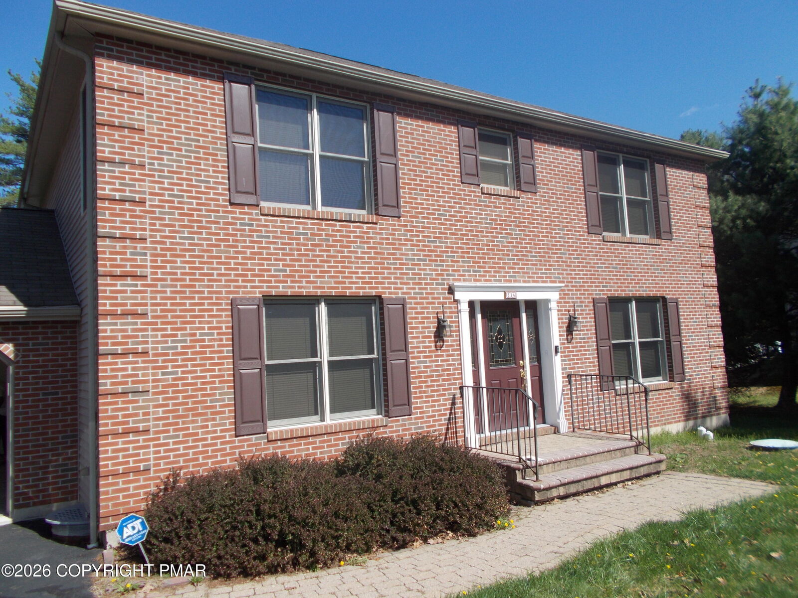 Property Photo:  314 Autumn Lane  PA 18360 