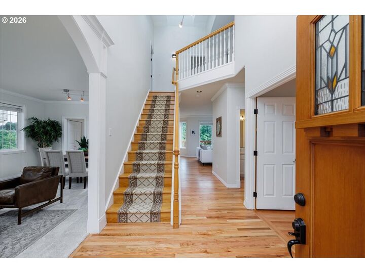 Property Photo:  9711 NW Engleman St  OR 97229 