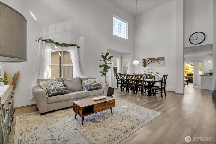 Property Photo:  31572  115th Avenue SE  WA 98092 