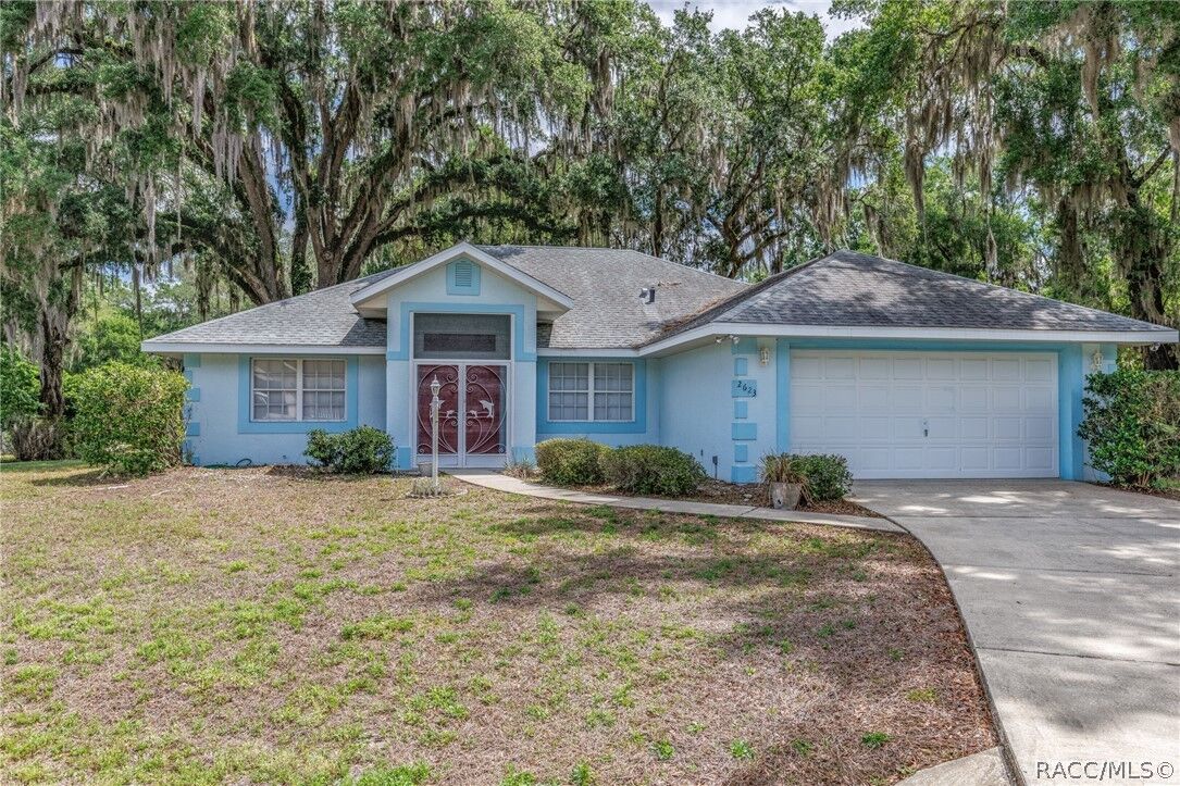 Property Photo:  2623 N Canterbury Lake Drive  FL 34442 