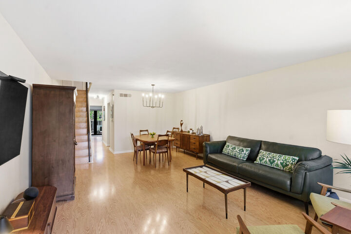 Property Photo:  6043 Bayview Drive 6043  FL 33308 