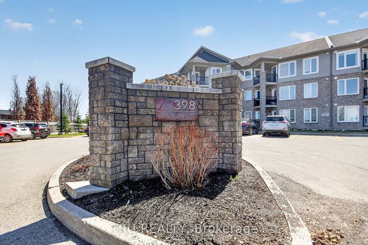 Property Photo: 398 Van Buren Street 113 ON K0G 1J0