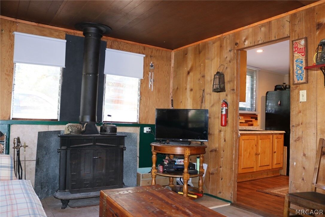 Property Photo:  30 Seven Oaks Road 30  CA 92305 