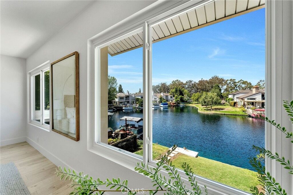 Property Photo:  22706 Wood Lake Lane  CA 92630 