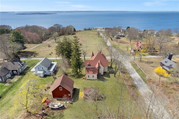 Property Photo:  075 Atlantic Avenue  RI 02872 