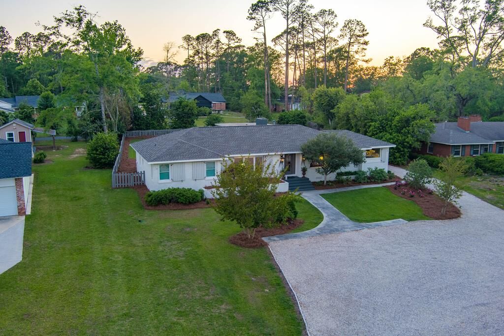 Property Photo:  2206 Newbern Street  GA 31602 