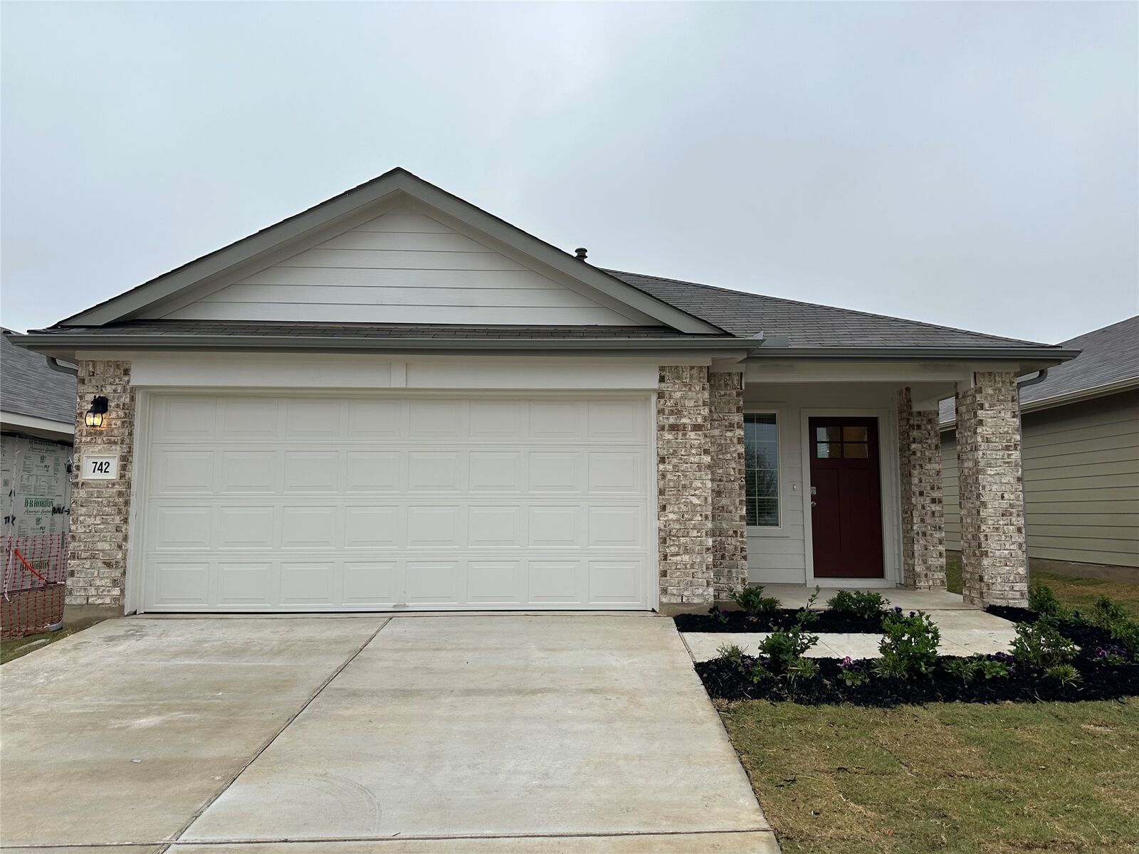 Property Photo: 742 Globe Mallow Circle TX 78640