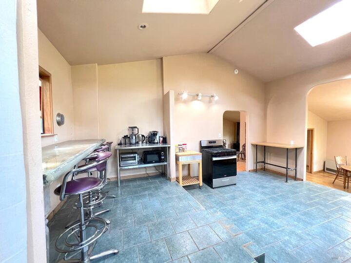 Property Photo:  4000 Ridgewood Road  CA 95490 