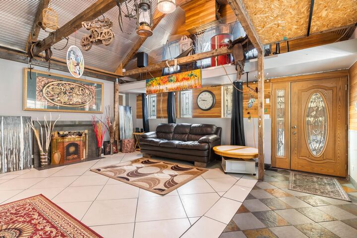 Property Photo: 1867 Salisbury Avenue BC V3B 1X6