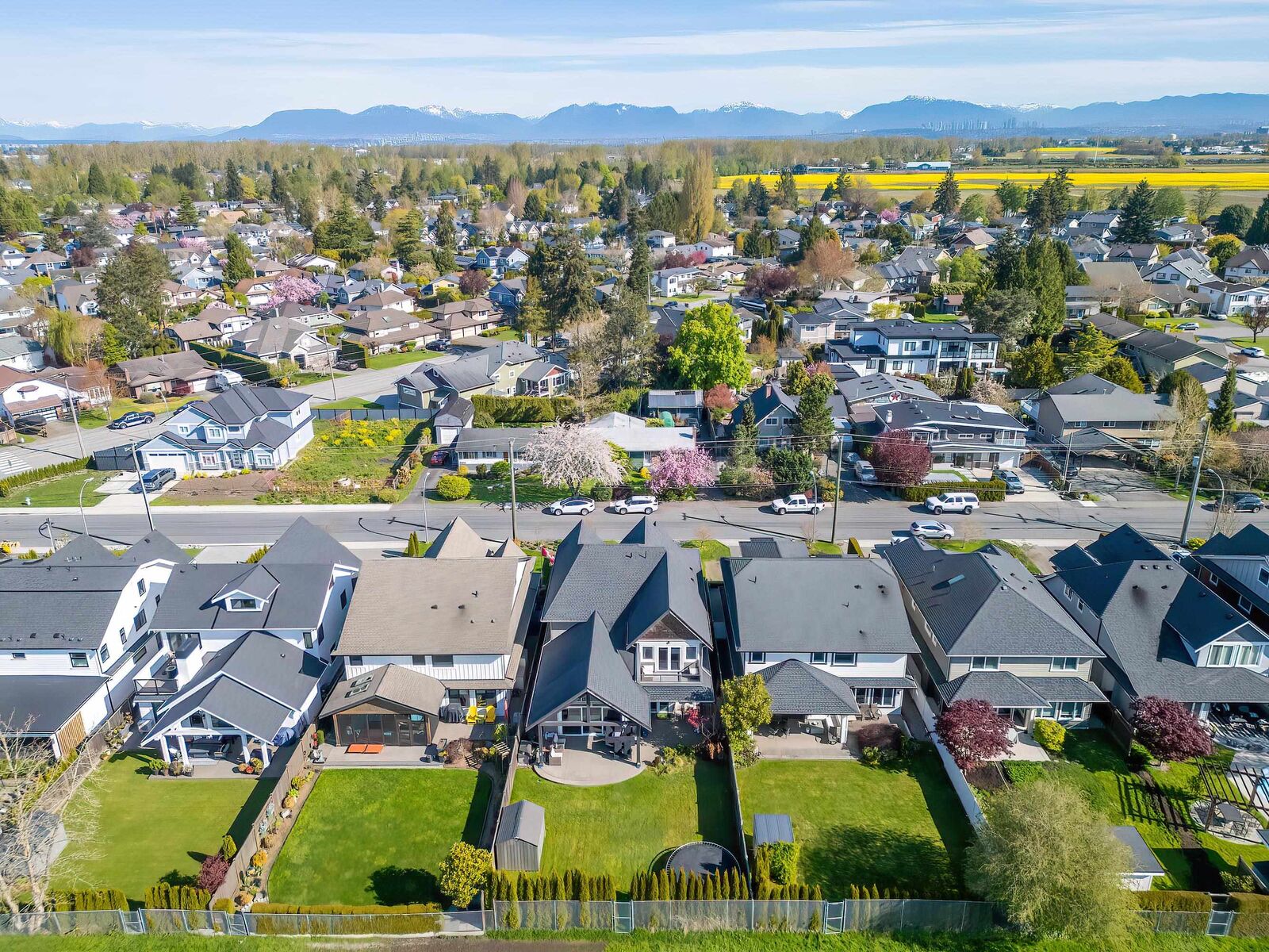 Property Photo: 5500 52 Avenue BC V4K 2C5