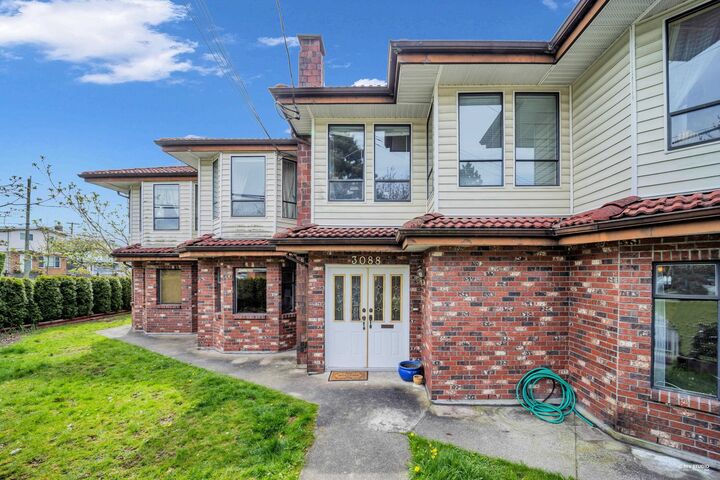 Property Photo: 3088 School Avenue BC V5R 5M8