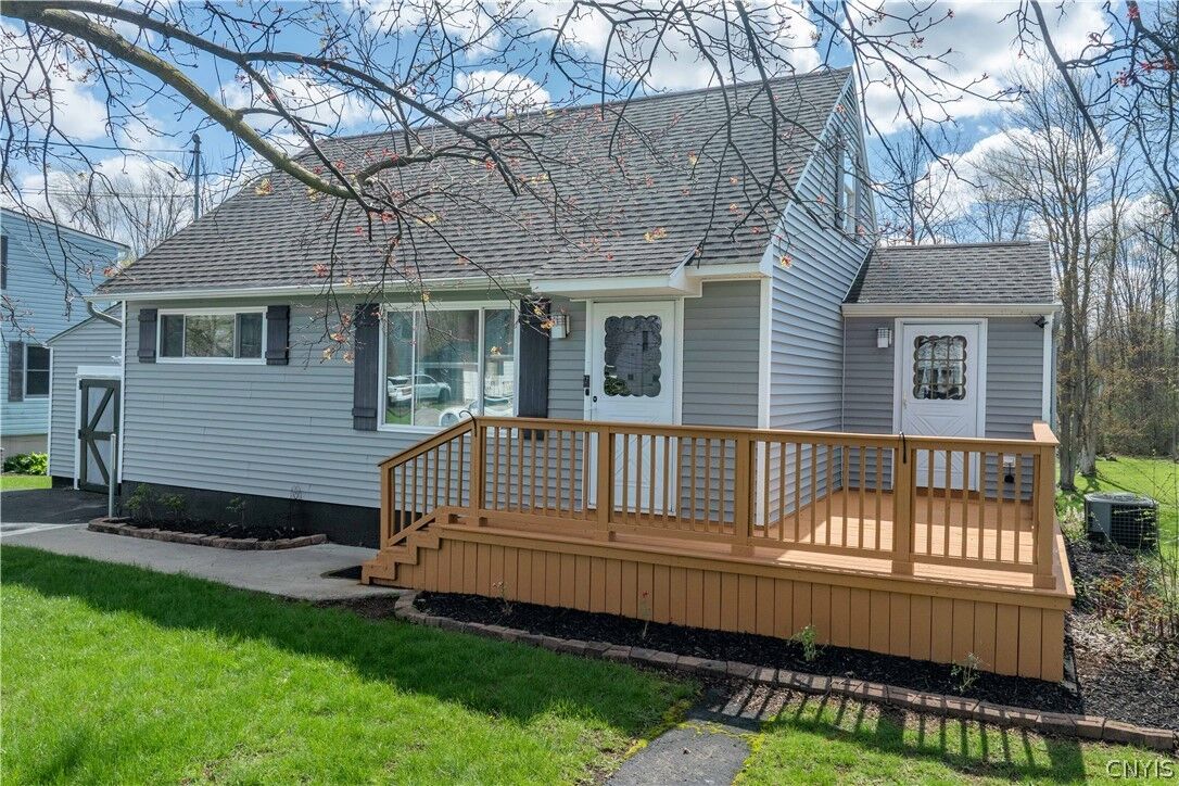 Property Photo:  120 Savaria Drive  NY 13209 