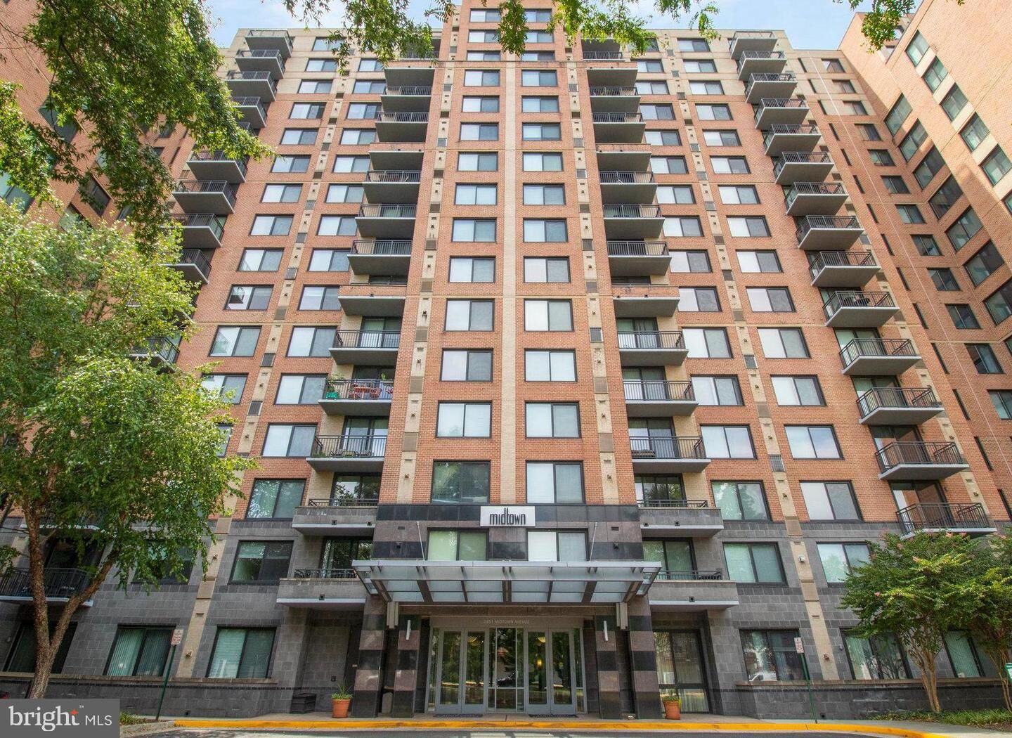 Property Photo:  2451 Midtown Avenue 1502  VA 22303 