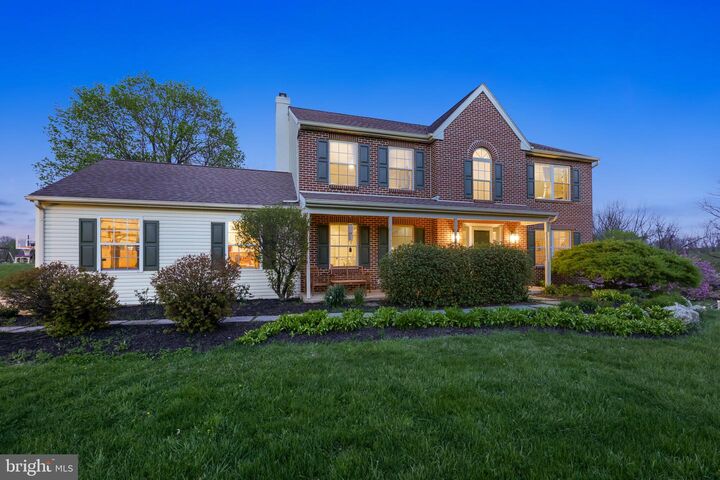 Property Photo:  7 E Hunter Creek Lane  PA 19390 