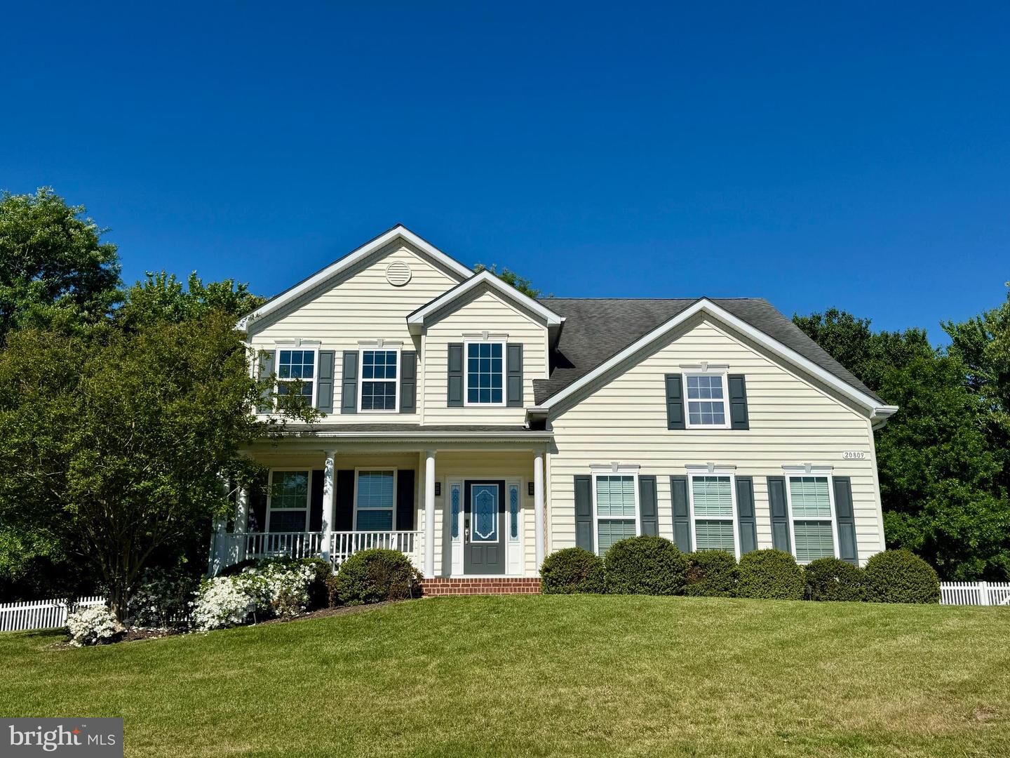 Property Photo: 20809 Middlegate Drive MD 20653