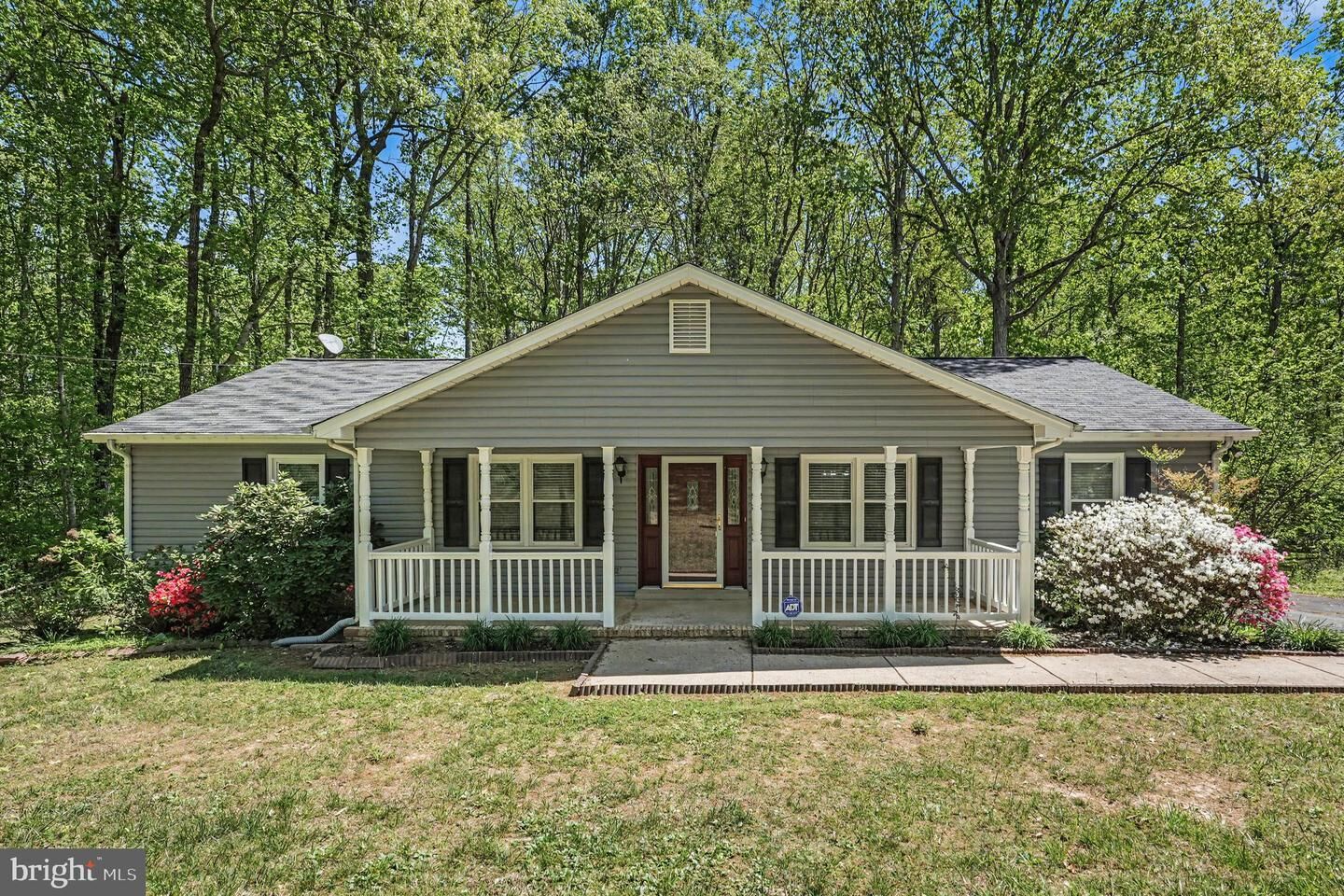 Property Photo:  64 Hillcrest Drive  VA 22556 