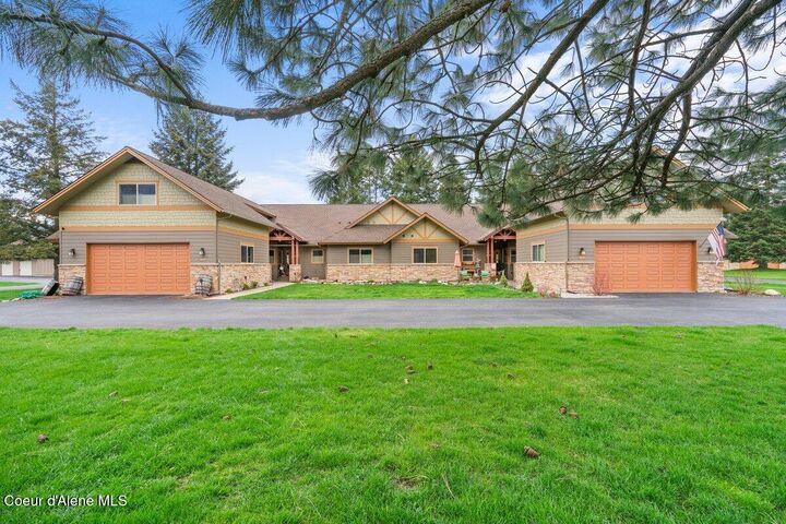 Property Photo: 74 Bellflower Ct ID 83804