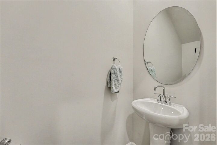 Property Photo:  5530 Worrell Way  NC 28081 