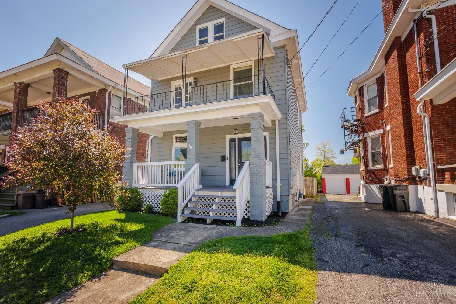 Property Photo:  2431 Robertson Avenue  OH 45212 