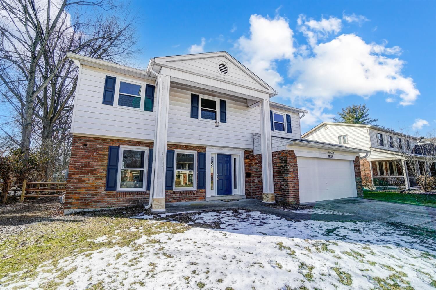 Property Photo:  1837 Vanderbilt Drive  OH 45140 