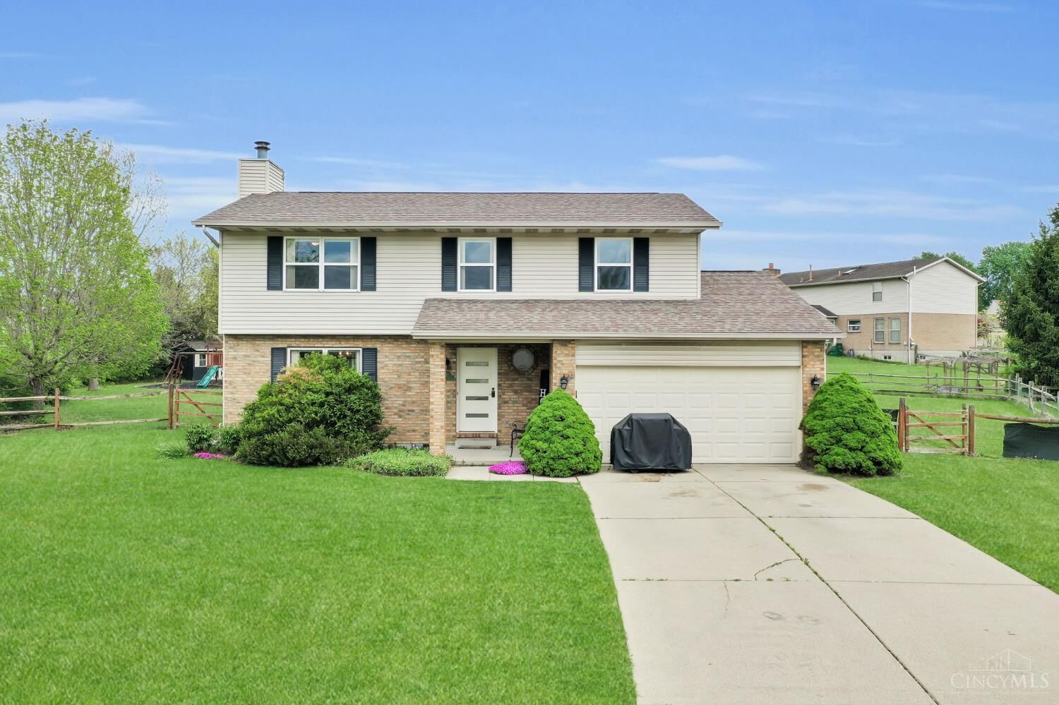 Property Photo:  6382 Stapleton Court  OH 45011 