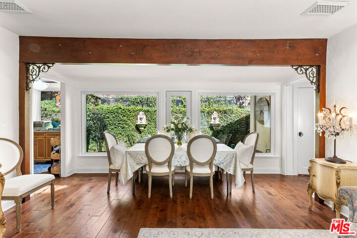 Property Photo:  1318 N Beverly Glen Blvd  CA 90077 